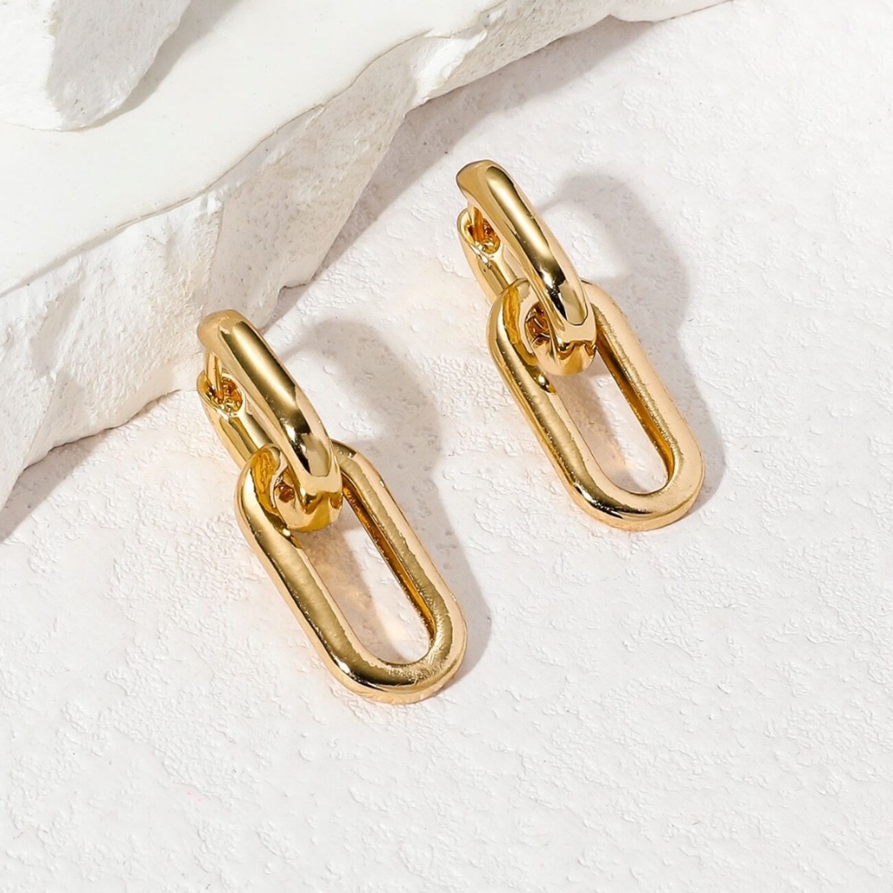 Gold Tone Earrings Link Style Fashion Jewelry - Picture 3 of 5